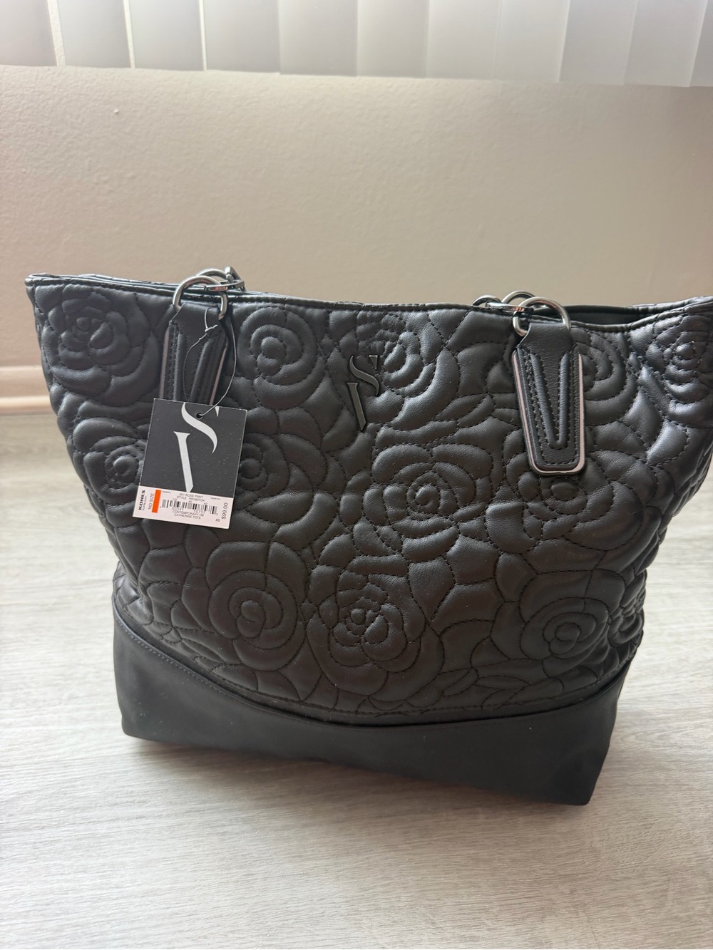 NWT Simply Vera Vera WangContemporary Catherine Black Quilted Floral Tote Bag Bk